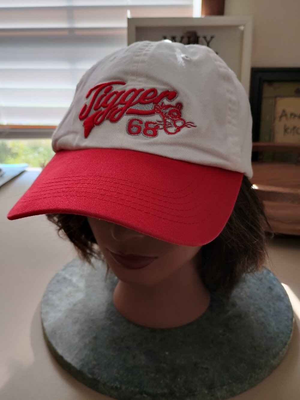 Vintage Disney Store Ball Cap Tigger 68